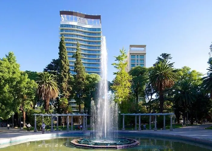 Departamento En El Centro De Mendoza Con Hermosa Vista A La Ciudad